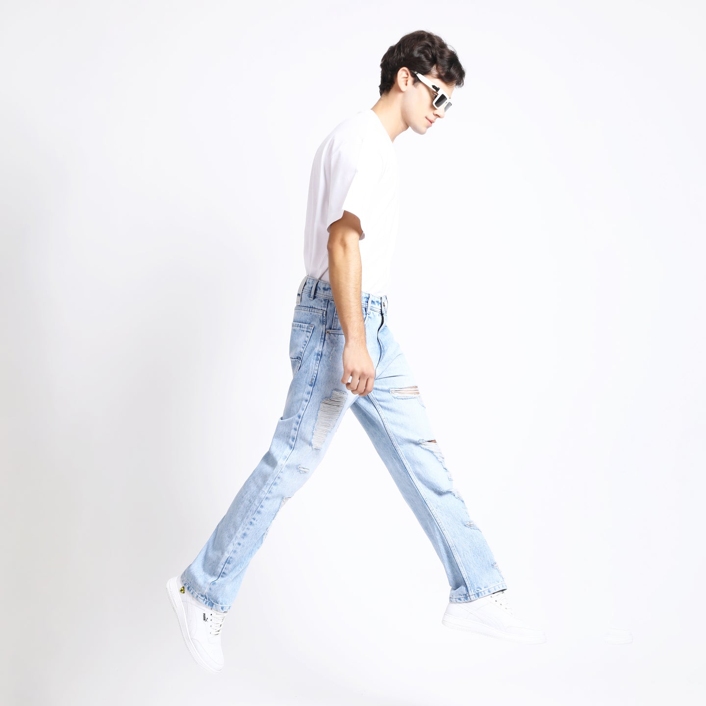 ICE BLUE BAGGY FIT DISTRESSED JEANS TEDDY 4773